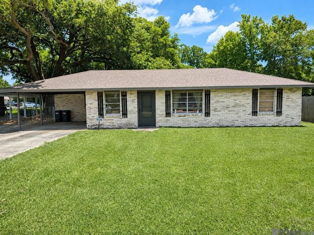 2642 S Remy Robert Ave, Gonzales, LA 70737