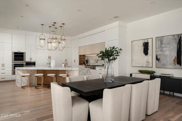8635 N 65TH Street, Paradise Valley, AZ 85253