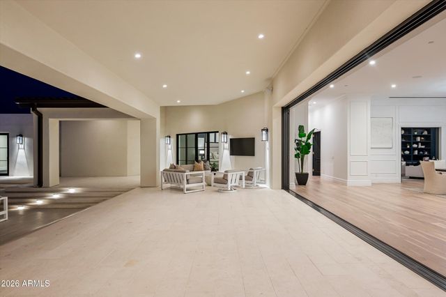 8635 N 65TH Street, Paradise Valley, AZ 85253