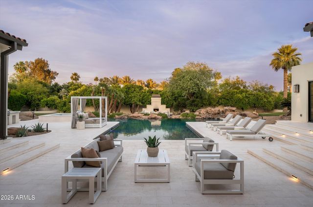 8635 N 65TH Street, Paradise Valley, AZ 85253