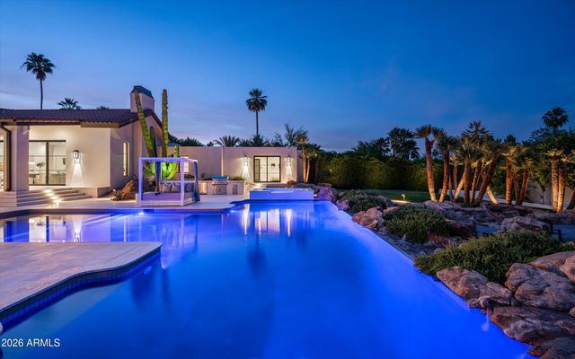 8635 N 65TH Street, Paradise Valley, AZ 85253