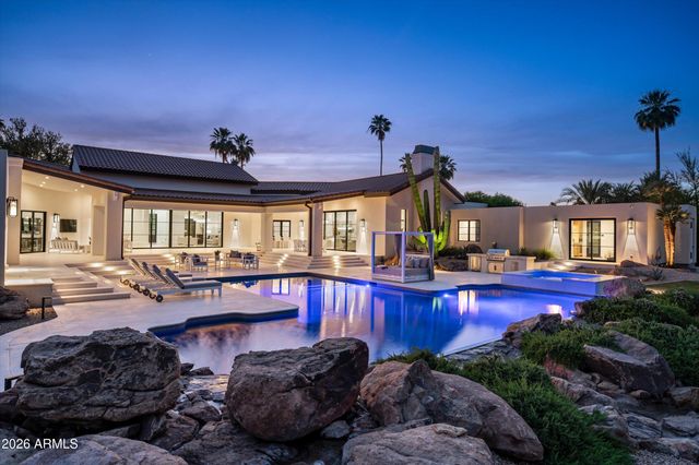 8635 N 65TH Street, Paradise Valley, AZ 85253