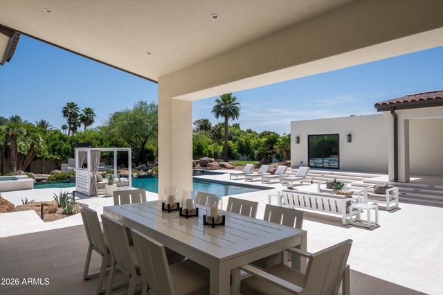 8635 N 65TH Street, Paradise Valley, AZ 85253