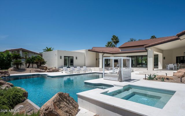 8635 N 65TH Street, Paradise Valley, AZ 85253