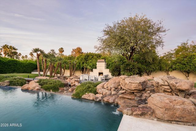 8635 N 65TH Street, Paradise Valley, AZ 85253