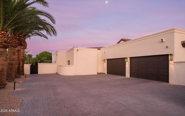 8635 N 65TH Street, Paradise Valley, AZ 85253