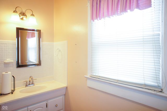 802 W 42nd Street, Indianapolis, IN 46208