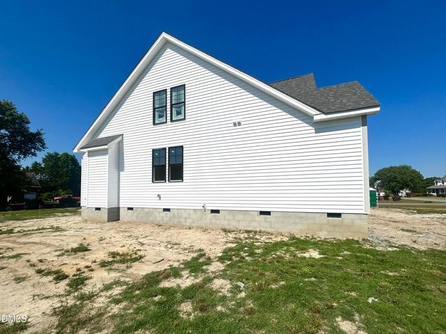 200 Friendswood Drive, Goldsboro, NC 27530