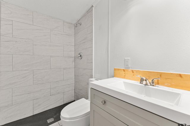 180 SE County Road Se 4275, Mt Vernon, TX 75457