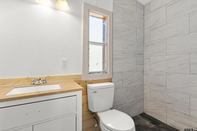 180 SE County Road Se 4275, Mt Vernon, TX 75457