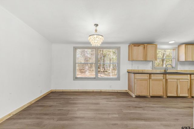 180 SE County Road Se 4275, Mt Vernon, TX 75457