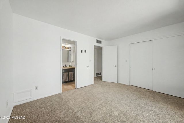 4210 N Limberlost Circle, Tucson, AZ 85705