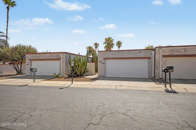 4210 N Limberlost Circle, Tucson, AZ 85705