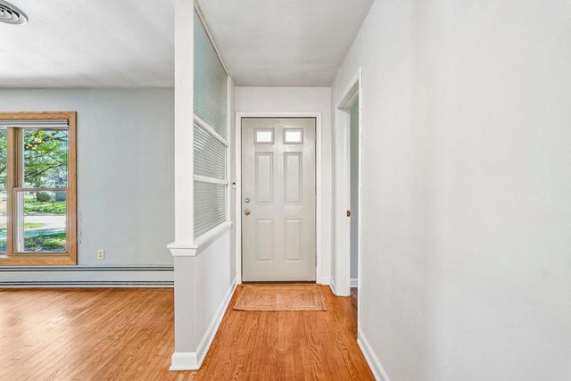 1318 123rd Street STREET, Wauwatosa, WI 53226