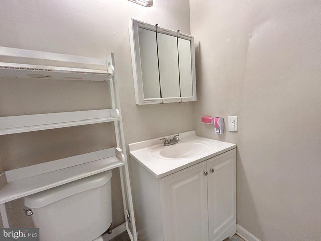 23 EASTGATE LN, Willingboro, NJ 08046