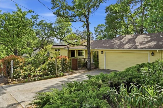 19879 Donkey Hill, Hidden Valley Lake, CA 95467