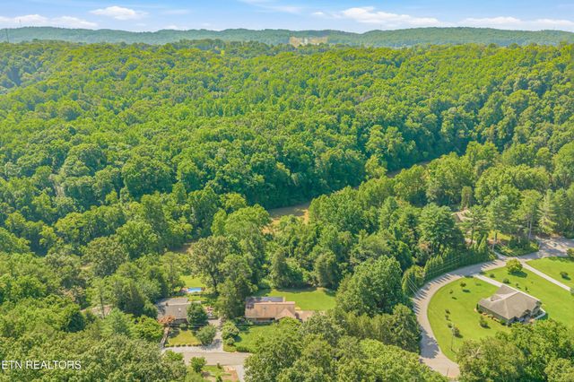 11482 Couch Mill Rd, Knoxville, TN 37931