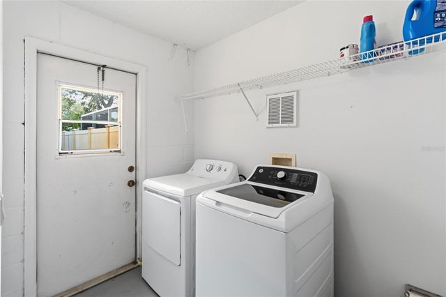 1271 SANDESTIN WAY, Orlando, FL 32824
