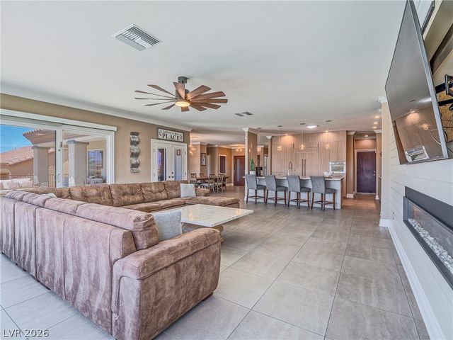 1999 Oliver Springs Street, Henderson, NV 89052