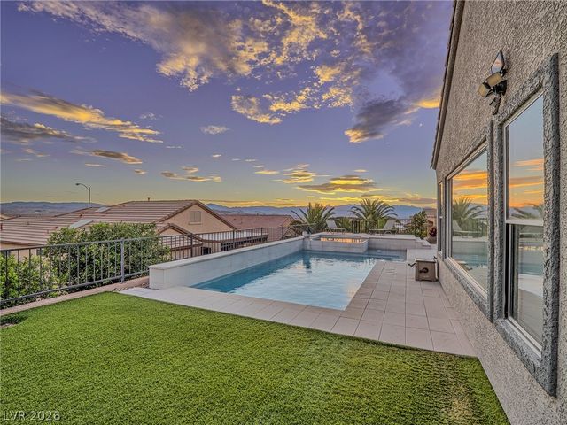 1999 Oliver Springs Street, Henderson, NV 89052