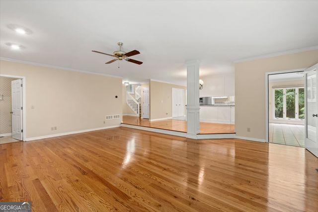 136 S Ole Hickory Trail, Carrollton, GA 30117