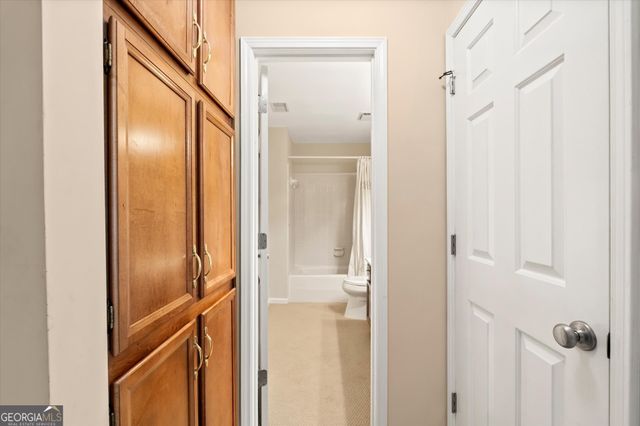 136 S Ole Hickory Trail, Carrollton, GA 30117
