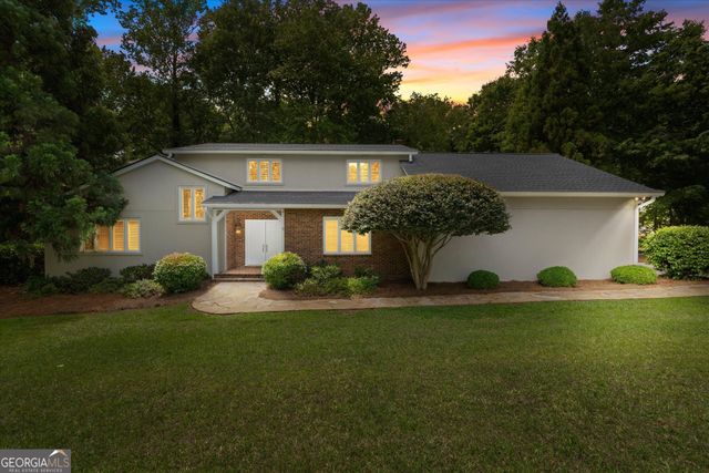 136 S Ole Hickory Trail, Carrollton, GA 30117