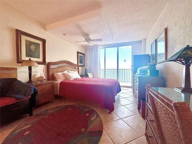 400 N Surf Road RGB, Hollywood, FL 33019