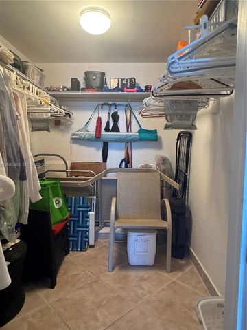 400 N Surf Road RGB, Hollywood, FL 33019