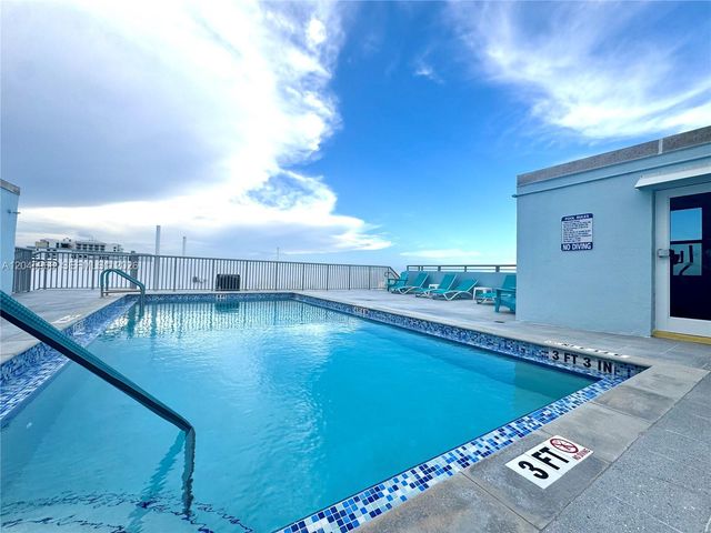400 N Surf Road RGB, Hollywood, FL 33019