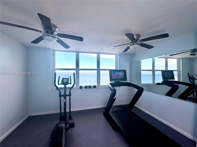 400 N Surf Road RGB, Hollywood, FL 33019