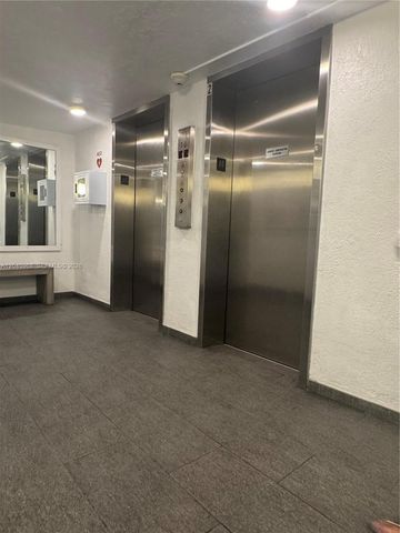 400 N Surf Road RGB, Hollywood, FL 33019