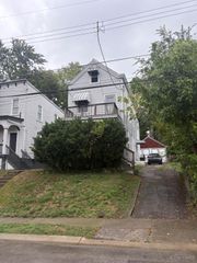 1616 Dewey Street, Cincinnati, OH 45205