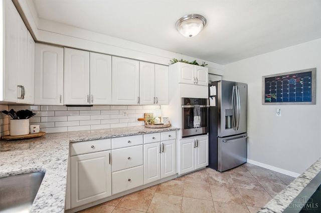 205 Parker Drive, Springboro, OH 45066