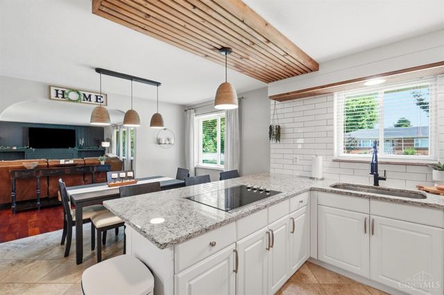 205 Parker Drive, Springboro, OH 45066