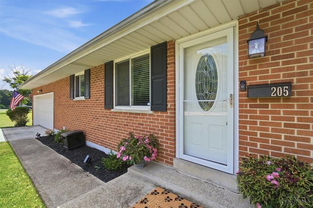 205 Parker Drive, Springboro, OH 45066