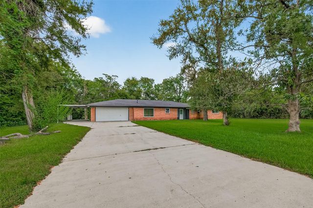 6610 Steinman Street, Baytown, TX 77520