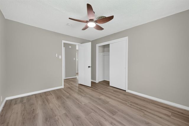 6610 Steinman Street, Baytown, TX 77520