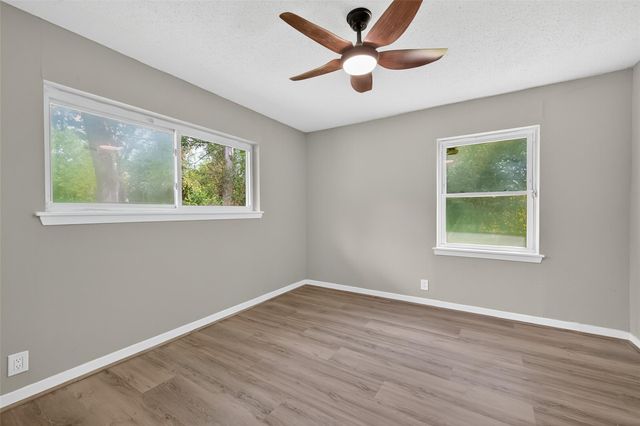 6610 Steinman Street, Baytown, TX 77520