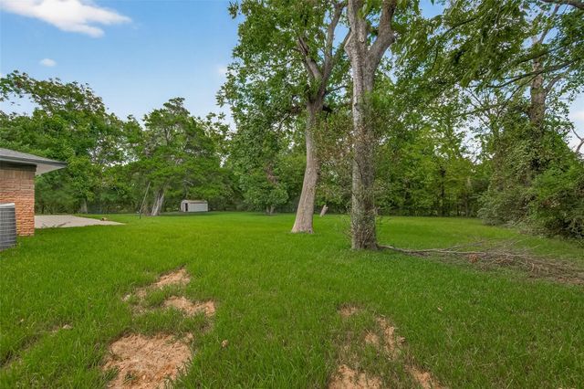 6610 Steinman Street, Baytown, TX 77520