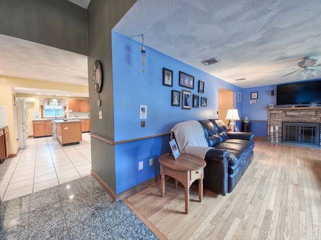 130 Saint Claire St, Braintree, MA 02184
