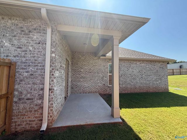 24008 Quints Drive, Athens, AL 35613
