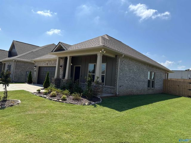 24008 Quints Drive, Athens, AL 35613