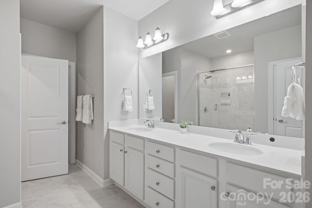 5281 Turtle Creek Drive, Denver, NC 28037
