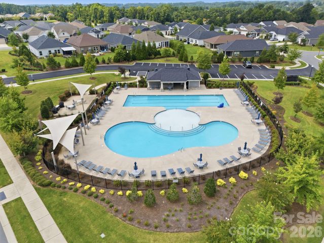 5281 Turtle Creek Drive, Denver, NC 28037