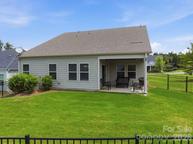5281 Turtle Creek Drive, Denver, NC 28037