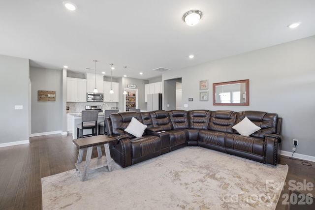 5281 Turtle Creek Drive, Denver, NC 28037
