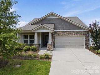 5281 Turtle Creek Drive, Denver, NC 28037
