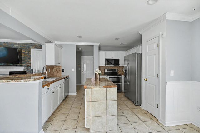 136 Blue Jasmine Lane, Summerville, SC 29483