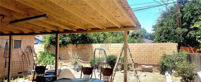 2570 W 6th Street, San Bernardino, CA 92410